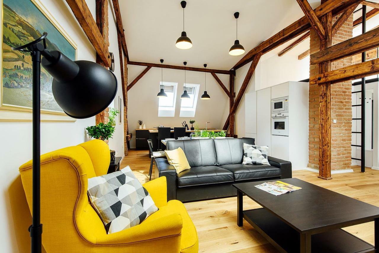 Loft V Historickom Centre Тренчин Экстерьер фото